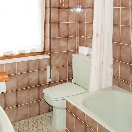 Gorgeous In Pilona With Kitchen *